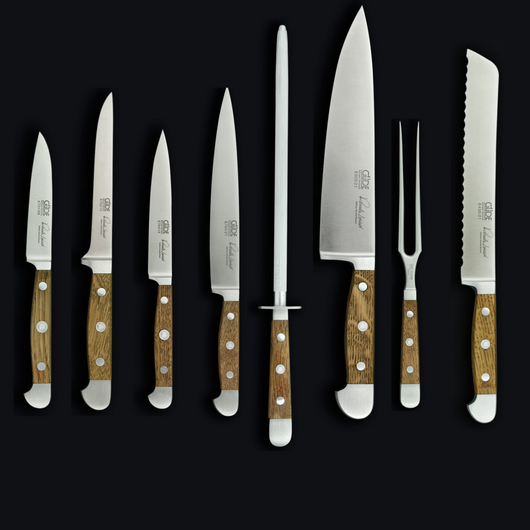 Gude Alpha Barrel Oak 8-Piece Knife Block With Oak Wood